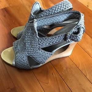 Stella McCartney Gray woven wedges 38